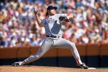 ANAHEIM, CA - 1989:  Roger Clemens #21 of the Boston Red Sox pitches against the California Angels during a game in the 1989 MLB Season at Anaheim Stadium in Anaheim, California. (Photo by Scott Halleran/Getty Images)