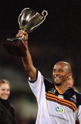 George Gregan with the trophy after winning the 2001 Super 12.
