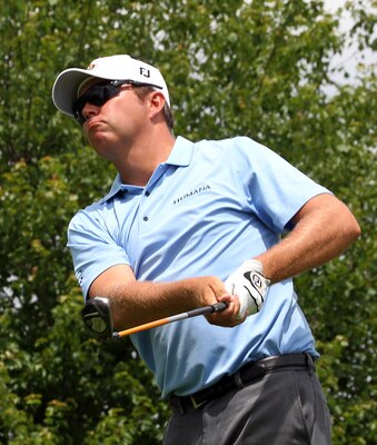 CROMWELL, CT - JUNE 26:  Bo Van Pelt competes during the final round of the Travelers Championship at  TPC River Highlands on June 26, 2011 in Cromwell, Connecticut.  (Photo by Jim Rogash/Getty Images)