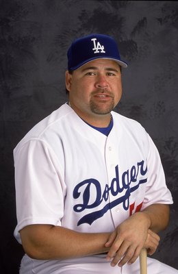 28 Feb 2001:  Mike Fetters of the Los Angeles Dodgers poses for a studio portrait during Spring Training at Holman Stadium in Vero Beach, Florida.Mandatory Credit: Matthew Stockman  /Allsport