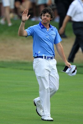 BETHESDA, MD - JUNE 19:  Rory McIlroy of Northern Ireland waves to fans during the final round of the 111th U.S. Open at Congressional Country Club on June 19, 2011 in Bethesda, Maryland.  (Photo by David Cannon/Getty Images)