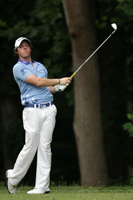 BETHESDA, MD - JUNE 19:  Rory McIlroy of Northern Ireland watches his tee shot on the 13th hole during the final round of the 111th U.S. Open at Congressional Country Club on June 19, 2011 in Bethesda, Maryland.  (Photo by Ross Kinnaird/Getty Images)