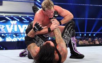 Resultados de Fight Against Your Fears 2013, desde Sacramento, California.  The-Undertaker-defeated-chris-Jericho_display_image