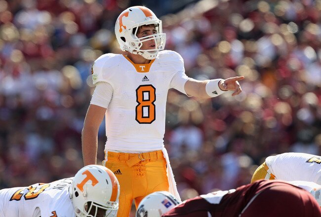 COLUMBIA, SC - OCTOBER 30:  Tyler Bray #8 of the Tennessee Volunteers against the South Carolina Gamecocks during their game at Williams-Brice Stadium on October 30, 2010 in Columbia, South Carolina.  (Photo by Streeter Lecka/Getty Images)