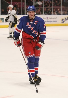 NEW YORK - DECEMBER 18:  Jaromir Jagr #68 of the New York Rangers looks on during the game against the Pittsburgh Penguins on December 18, 2007 at Madison Square Garden in New York, New York. (Photo by Al Bello/Getty Images)