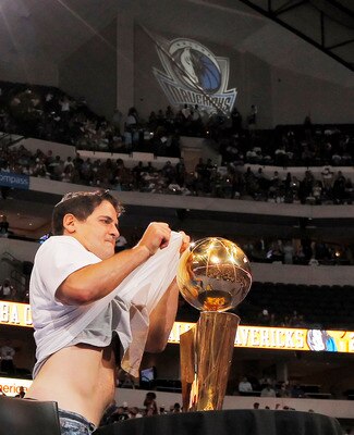 DALLAS, TX - JUNE 16: Owner Mark Cuban of the Dallas Mavericks during the Dallas Mavericks Victory celebration on June 16, 2011 in Dallas, Texas. (Photo by Brandon Wade/Getty Images)