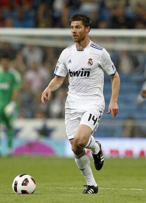 MADRID, SPAIN - MAY 10: Xabi Alonso of Real Madrid in action during the La Liga match between Real Madrid and Getafe at Estadio Santiago Bernabeu on May 10, 2011 in Madrid, Spain. (Photo by Angel Martinez/Getty Images)