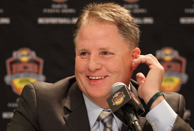 SCOTTSDALE, AZ - JANUARY 09:  Head coach Chip Kelly of the Oregon Ducks speaks to the media during a press conference for the Tostitos BCS National Championship Game against the Auburn Tigers at the JW Marriott Camelback Inn on January 9, 2011 in Scottsda