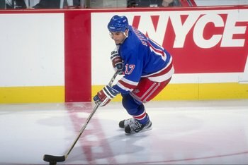 3 Nov 1998:   Kevin Stevens #17 of the New York Rangers in action during the game against the New Jersey Devils at the Continental Ailines Arena in East Rutherford, New Jersey. The Devils defeated the Rangers 3-1. Mandatory Credit: Al Bello  /Allsport