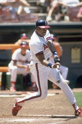ANAHEIM, CA - 1991:  Dave Winfield #32 of the California Angels bats during a game in the 1991 season against the Detroit Tigers at Anaheim Stadium in Anaheim, California. (Photo by Ken Levine/Getty Images)
