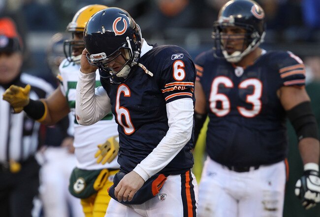 CHICAGO, IL - JANUARY 23:  Quarterback Jay Cutler #6 of the Chicago Bears reacts in the second quarter against the Green Bay Packers in the NFC Championship Game at Soldier Field on January 23, 2011 in Chicago, Illinois.  (Photo by Jonathan Daniel/Getty I