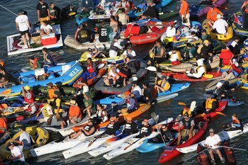 SAN FRANCISCO - JULY 09:  Fans fill McCovey Cove as the American League and National League All-Stars compete in the 78th Major League Baseball All-Star Home Run Derby at AT&T Park on July 9, 2007 in San Francisco, California.  (Photo by Jed Jacobsohn/Get