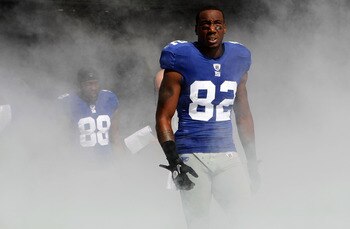 EAST RUTHERFORD, NJ - OCTOBER 17: Mario Manningham #82 of the New York Giants against the Detroit Lions at New Meadowlands Stadium on October 17, 2010 in East Rutherford, New Jersey.  (Photo by Nick Laham/Getty Images)