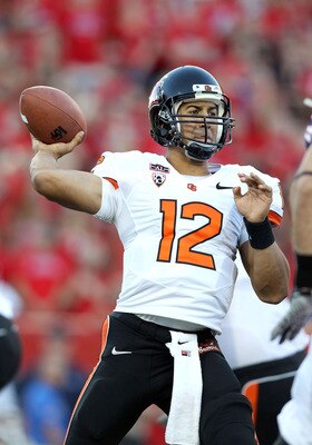 TUCSON, AZ - OCTOBER 09:  Quarterback Ryan Katz #12 of the Oregon State Beavers throws a pass during the college football game against the Arizona Wildcats at Arizona Stadium on October 9, 2010 in Tucson, Arizona.  (Photo by Christian Petersen/Getty Image