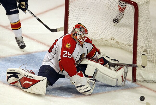 CHICAGO, IL - MARCH 23: Tomas Vokoun #29 of the Florida Panthers makes a save against the Chicago Blackhawks at the United Center on March 23, 2011 in Chicago, Illinois. The Blackhawks defeaeted the Panthers 4-0. (Photo by Jonathan Daniel/Getty Images)