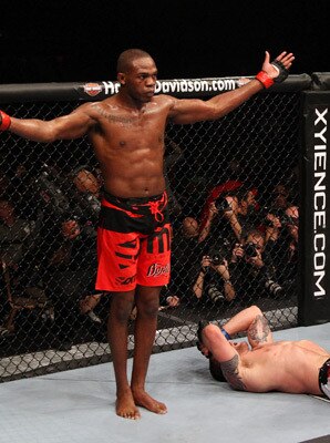 Jonjones5_display_image