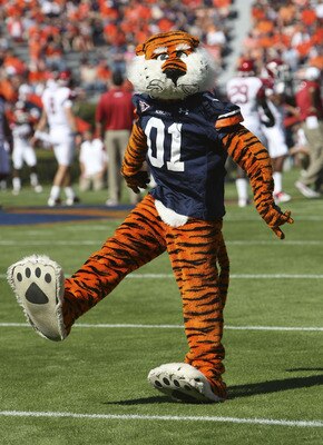 AUBURN - OCTOBER 16:  Auburn University mascot Aubie the Tiger cheers on the field before the game between the Arkansas Razorbacks and the Auburn Tigers at Jordan-Hare Stadium on October 16, 2010 in Auburn, Alabama.  (Photo by Mike Zarrilli/Getty Images)