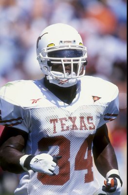 12 Sep 1998:  Running back Ricky Williams #34 of the Texas Longhorns in action during the game against the UCLA Bruins at the Rose Bowl in Pasadena, California. The Bruins defeated the Longhorns 49-31.