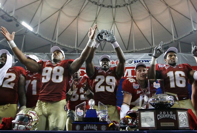 ATLANTA, GA - DECEMBER 31:  Head coach Jimbo Fisher and the Florida State Seminoles reacts after their 26-17 win over the South Carolina Gamecocks during the 2010 Chick-fil-A Bowl at Georgia Dome on December 31, 2010 in Atlanta, Georgia.  (Photo by Kevin