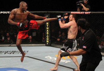 Jonjones4_display_image