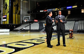 NASHVILLE, TN - FEBRUARY 10:  ESPN announcers Rece Davis and Hubert Davis speak on-camera before a game between the Vanderbilt Commodores and the Alabama Crimson Tide at Memorial Gym on February 10, 2011 in Nashville, Tennessee.  (Photo by Grant Halverson