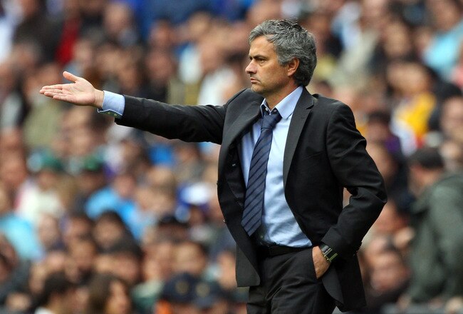 MADRID, SPAIN - APRIL 30:  Jose Mourinho, coach of Real Madrid gives instructions during the La Liga match between Real Madrid and Real Zaragoza at Estadio Santiago Bernabeu on April 30, 2011 in Madrid, Spain.  (Photo by Julian Finney/Getty Images)