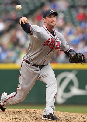 SEATTLE - JUNE 29:  Starting pitcher Derek Lowe #32 of the Atlanta Braves pitches against the Seattle Mariners at Safeco Field on June 29, 2011 in Seattle, Washington. (Photo by Otto Greule Jr/Getty Images)