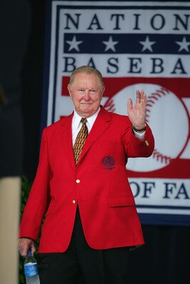 COOPERSTOWN, NY - JULY 31: Hall of Famer Red Schoendienst attends the Baseball Hall of Fame Induction ceremony on July 31, 2005 at the Clark Sports Complex in Cooperstown, New York.  (Photo by Ezra Shaw/Getty Images)