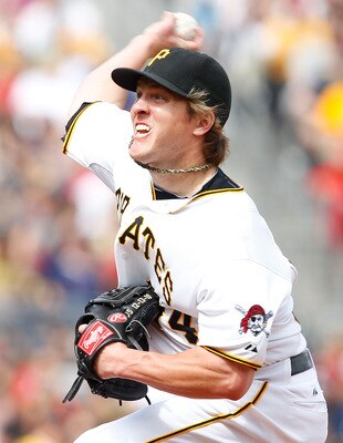 PITTSBURGH - JUNE 26:  Daniel McCutchen #34 of the Pittsburgh Pirates pitches against the Boston Red Sox during the game on June 26, 2011 at PNC Park in Pittsburgh, Pennsylvania.  (Photo by Jared Wickerham/Getty Images)