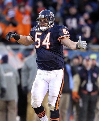CHICAGO, IL - JANUARY 23:  Brian Urlacher #54 of the Chicago Bears reacts to a penalty called while taking on the Green Bay Packers in the NFC Championship Game at Soldier Field on January 23, 2011 in Chicago, Illinois.  (Photo by Andy Lyons/Getty Images)