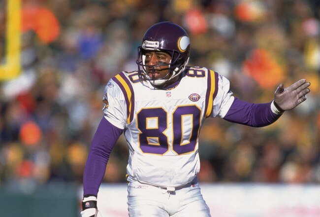 30 Dec 2001:  Wide Receiver Cris Carter #80 of the Minnesota Vikings stands ready on the line against the Green Bay Packers during the NFL game at Lambeau Field in Green Bay, Wisconsin.  The Packers defeated the Vikings 24-13.  Mandatory Credit:  Jonathan
