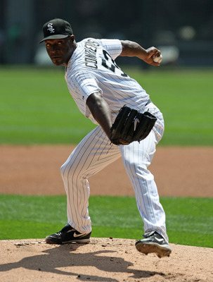 CHICAGO - AUGUST 09: Starting pitcher Jose Contreras #52 of the Chicago White Sox delivers the ball against the Cleveland Indians on August 9, 2009 at U.S. Cellular Field in Chicago, Illinois. (Photo by Jonathan Daniel/Getty Images)