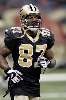 NEW ORLEANS - AUGUST 12:  Wide receiver Joe Horn #87 of the New Orleans Saints warms up prior to the preseason game against the Seattle Seahawks on August 12, 2005 at the Superdome in New Orleans, Louisiana.  The Seahawks won 34-15. (Photo by Chris Grayth