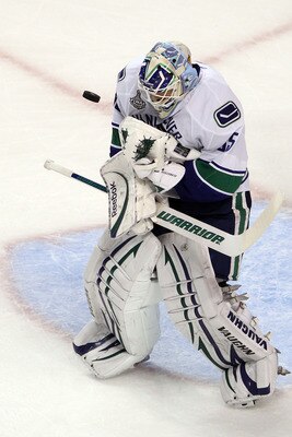 BOSTON, MA - JUNE 13:  Cory Schneider #35 of the Vancouver Canucks tends goal against the Boston Bruins during Game Six against the Boston Bruins in the 2011 NHL Stanley Cup Final at TD Garden on June 13, 2011 in Boston, Massachusetts.  (Photo by Bruce Be