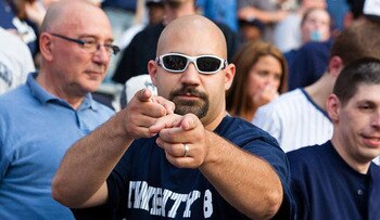 http://chasingrecords.com/wp-content/uploads/2010/06/Bald-Vinny-Yes.jpg