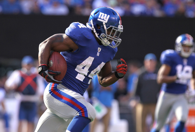 EAST RUTHERFORD, NJ - OCTOBER 17:  Ahmad Bradshaw #44 of the New York Giants against the Detroit Lions at New Meadowlands Stadium on October 17, 2010 in East Rutherford, New Jersey.  (Photo by Nick Laham/Getty Images)