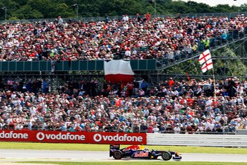 NORTHAMPTON, UNITED KINGDOM - JULY 10:  Mark Webber of Australia and Red Bull Racing drives during the British Formula One Grand Prix at the Silverstone Circuit on July 10, 2011 in Northampton, England.  (Photo by Mark Thompson/Getty Images)