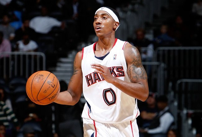 ATLANTA - DECEMBER 02:  Jeff Teague #10 of the Atlanta Hawks against the Toronto Raptors at Philips Arena on December 2, 2009 in Atlanta, Georgia.  NOTE TO USER: User expressly acknowledges and agrees that, by downloading and/or using this Photograph, Use