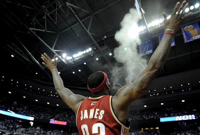 AUBURN HILLS, MI - APRIL 26:  LeBron James #23 of the Cleveland Cavaliers does his pre game ritual prior to playing the Detroit Pistons in Game Four of the Eastern Conference Quarterfinals during the 2009 NBA Playoffs at the Palace of Auburn Hills on Apri