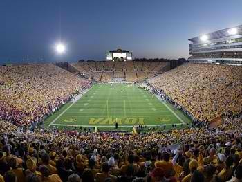 College Football: Ranking The 50 Loudest Stadiums 