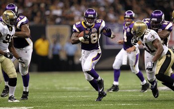 NEW ORLEANS - SEPTEMBER 09:  Adrian Peterson #28 of the Minnesota Vikings at Louisiana Superdome on September 9, 2010 in New Orleans, Louisiana.  (Photo by Ronald Martinez/Getty Images)