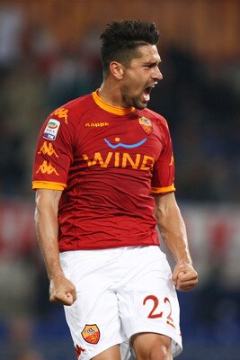 ROME, ITALY - MAY 22:  Marco Borriello of AS Roma celebrates after scoring the third goal for his team during the Serie A match between AS Roma and UC Sampdoria at Stadio Olimpico on May 22, 2011 in Rome, Italy.  (Photo by Paolo Bruno/Getty Images)