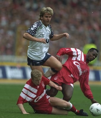 1992:  John Byrne of Sunderland takes on David Burrows and Michael Thomas of Liverpool during the FA Cup final at Wembley Stadium in London. Liverpool won the match 2-0. \ Mandatory Credit: David  Cannon/Allsport