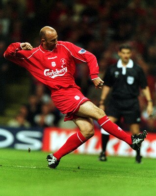 12 Aug 2001:  Gary McAllister of Liverpool scores the first goal during the One 2 One FA Charity Shield between Liverpool and Manchester United at The Millennium Stadium, Cardiff. Mandatory Credit: Phil Cole/ALLSPORT