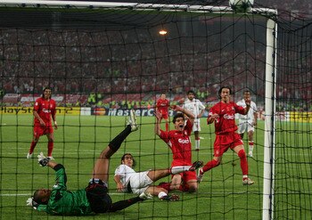 ISTANBUL, TURKEY - MAY 25:  Liverpool midfielder Xabi Alonso of Spain scores the third goal during the European Champions League final between Liverpool and AC Milan on May 25, 2005 at the Ataturk Olympic Stadium in Istanbul, Turkey.  (Photo by Mike Hewit