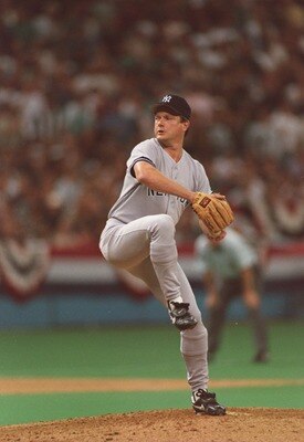 6 Oct 1995:  Relief pitcher Steve Howe of the New York Yankees stares into home plate as he begins his wind up during the Yankees 7-4 loss to the Seattle Mariners at the Kingdome in Seattle, Washington.   Mandatory Credit: Stephen Dunn/Allsport