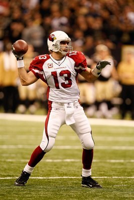 Is Kurt Warner in the same group as Peyton Manning and Joe Montana?