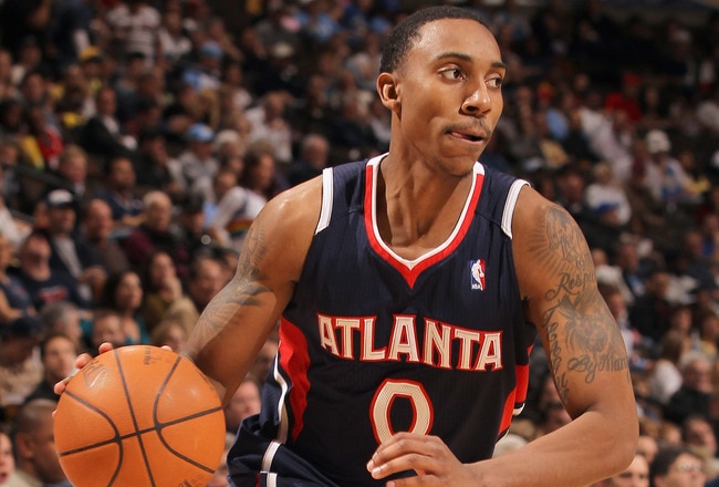 DENVER, CO - FEBRUARY 28:  Jeff Teague #0 of the Atlanta Hawks controls the ball against the Denver Nuggets during NBA action at the Pepsi Center on February 28, 2011 in Denver, Colorado. The Nuggets deafeated the Hawks 100-90. NOTE TO USER: User expressl
