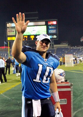 NASHVILLE, TN - AUGUST 13:  Quarterback Jake Locker #10 of the Tennessee Titans waves to fans after a preseason game against the Minnesota Vikingsat LP Field on August 13, 2011 in Nashville, Tennessee. Tennessee defeated Minnestoa, 14-3. (Photo by Grant H