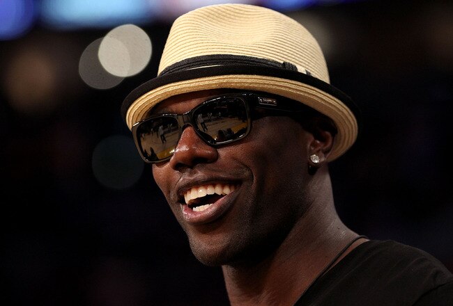 LOS ANGELES, CA - JUNE 06:  NFL wide receiver Terrell Owens attends  Game Two of the 2010 NBA Finals between the Boston Celtics and the Los Angeles Lakers at Staples Center on June 6, 2010 in Los Angeles, California. NOTE TO USER: User expressly acknowled